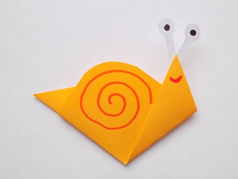Schnecke aus Papier selber machen Anleitung