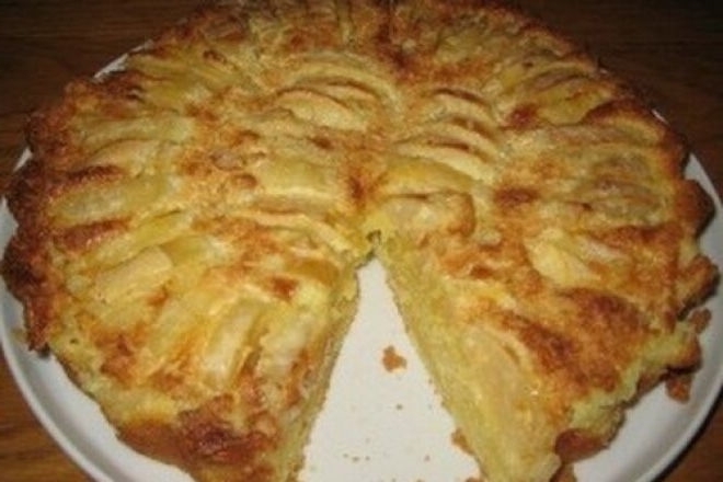 Tatarischer Apfelkuchen
